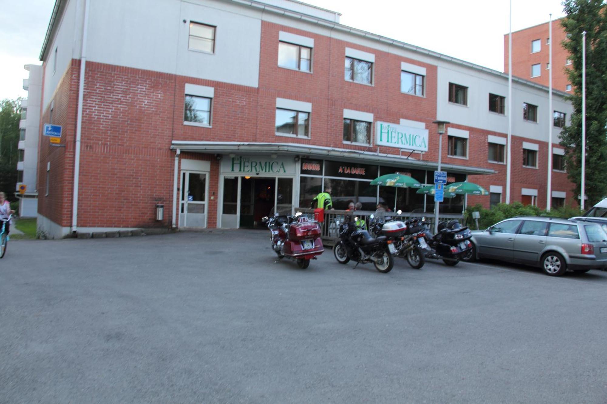 Hotel Hermica Tampere Extérieur photo